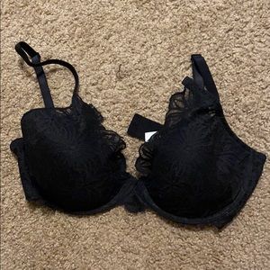 Black lace bra